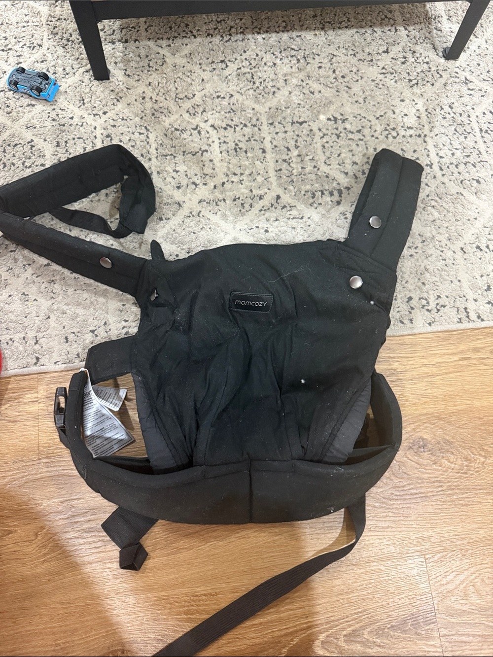 Momcozy Black Carrier